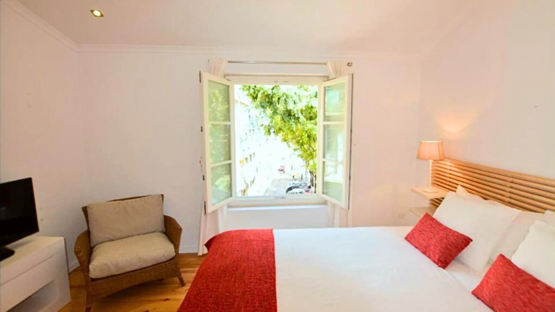 Alfama Charm House Apartment Lisbon